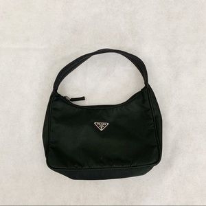 Prada Kendall Jenner Tessuto Sport Nylon Baguette